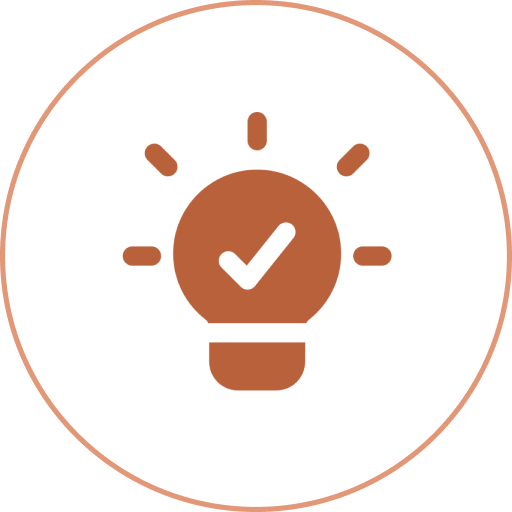 Lightbulb with checkmark and rays icon.